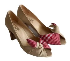 Troupe retro style for sale  COLERAINE