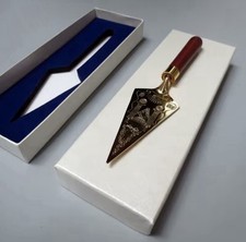 Truelle maçonnique gravée d'occasion  Pontorson