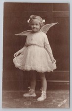RPPC Fofa Criança Menina em Fantasia de Fada com Asas Fantasia Vestido Foto H Nickson comprar usado RPPC Fofa Criança Menina em Fantasia de Fada com Asas Fantasia Vestido Foto H Nickson comprar usado  Enviando para Brazil