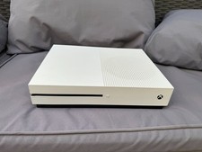 Xbox one 500gb for sale  ADDLESTONE
