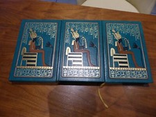 Lot livres egypte d'occasion  Perrignier