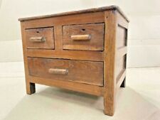 Usado, ANTIGA MESA PEQUENA VINTAGE RARA DE MADEIRA FEITA À MÃO COM 3 CÔMODAS (JOALHEIROS) comprar usado  Enviando para Brazil