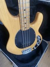 Musicman stingray usato  Magione