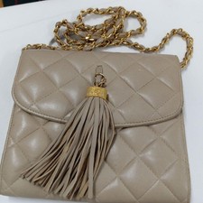Bolsa de ombro CHANEL acolchoada borla aba única bege x couro dourado usada autêntica, usado comprar usado  Enviando para Brazil