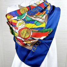 Vintage gucci scarf d'occasion  Expédié en France