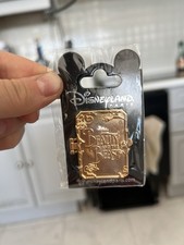 Disney trading pin d'occasion  Créteil