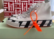 Converse chuck taylor d'occasion  Paris IV