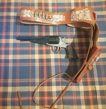 Mam pistola revolver usato  Rieti