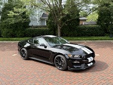 2016 ford mustang d'occasion  Expédié en Belgium