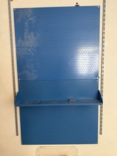 Pannello porta attrezzi usato  Siracusa