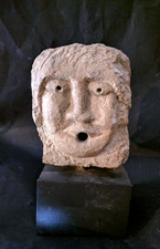Antica scultura scolpita usato  Pescara