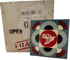 Shepard fairey geometric d'occasion Shepard fairey geometric d'occasion  Vincennes