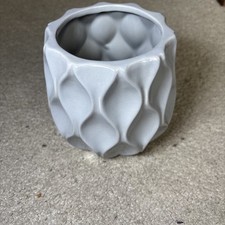 Medium plant pot for sale  LINCOLN