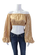 Blusa feminina DIARRABLU - Dhaw dourada tamanho M comprar usado Blusa feminina DIARRABLU - Dhaw dourada tamanho M comprar usado  Enviando para Brazil