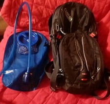 Usado, Mochila de hidratação mágica preta CAMELBAK com bexiga azul 2 litros/70 oz XV comprar usado  Enviando para Brazil