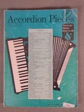 Everybody favorite accordion for sale  Charlevoix