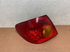 Lanterna traseira lateral esquerda Toyota Corolla 2003 a 2005 fabricante de equipamento original M0956 DW, usado comprar usado  Enviando para Brazil
