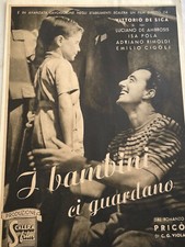 Bambini guardano 1943 usato  Roma