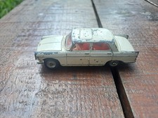 Dinky toys 553 d'occasion  Quimper