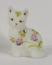Fenton glass figurine for sale  Nokesville