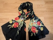 Foulard floral coton d'occasion  Choisy-le-Roi