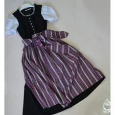 Abito tirolese tg.140 usato Abito tirolese tg.140 usato  Gorizia