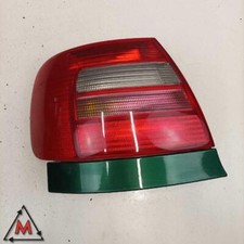 Faro proiettore posteriore usato  Vajont