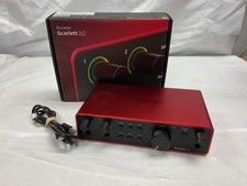Interface de áudio Focusrite Scarlett 2i2 Gen 4 comprar usado  Enviando para Brazil