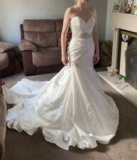 New wedding dress for sale  CHELTENHAM