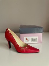 Collectable leonardo collectio for sale  GRAYS
