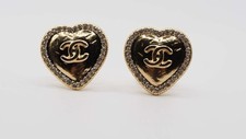 Boucle oreille chanel d'occasion  Montataire