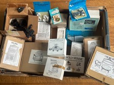 Casa de bonecas vintage 17 peças Lote de móveis cama dossel ferro fogão latão cama T-Set na caixa, usado comprar usado  Enviando para Brazil