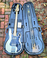 Peavey bass guitar for sale  Andover