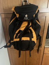 Mochila Deuter Airfort Futura 42 - Usada - Preto/Amarelo comprar usado  Enviando para Brazil