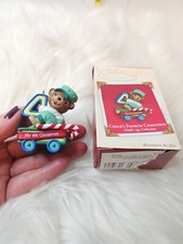 Ornamento lembrança Hallmark quarto Natal bebê coleção idade infantil 2001 comprar usado  Enviando para Brazil