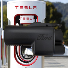Adaptador Ford OEM para Tesla Supercharger Mach-E F-150 Lightning EV Novo Autêntico  comprar usado  Enviando para Brazil