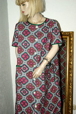 Großzügige schürze kittel gebraucht kaufen  Kemnath