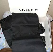 Caja de zapatos Givenchy grande (vacía) y bolsas para el polvo segunda mano  Embacar hacia Mexico