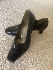 Lovely black leather for sale  SLEAFORD