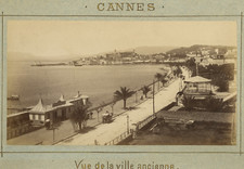 Cannes old town d'occasion  Expédié en Belgium