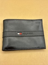 Carteira bifold masculina de couro preto Tommy Hilfiger couro genuíno usado, usado comprar usado Carteira bifold masculina de couro preto Tommy Hilfiger couro genuíno usado, usado comprar usado  Enviando para Brazil
