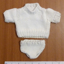 Cute hand knitted for sale Cute hand knitted for sale  CAMBRIDGE
