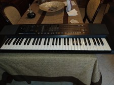 Tastiera arranger roland usato  Vercelli