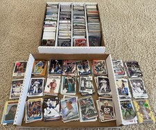 Enorme lote de 3000 cartas #1 caixa plana todos os esportes NBA NHL NFL MLB inserções de novatos etc. comprar usado Enorme lote de 3000 cartas #1 caixa plana todos os esportes NBA NHL NFL MLB inserções de novatos etc. comprar usado  Enviando para Brazil