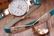 Usado, Relógio chique de couro sintético com strass – Pulseira feminina da moda comprar usado  Enviando para Brazil