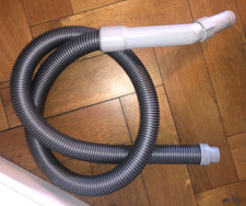 Staubsaugerschlauch handgriff  gebraucht kaufen  Saarbrücken