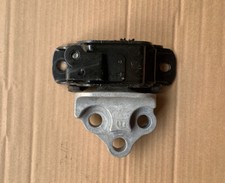 Supporto cambio jeep usato  Sinopoli