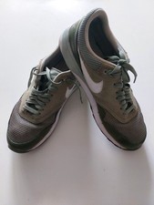Jolies baskets nike d'occasion  Lille-