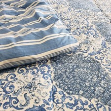 Full comforter 86x92 for sale  Walford