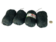 Wool dark green for sale  BLACKPOOL
